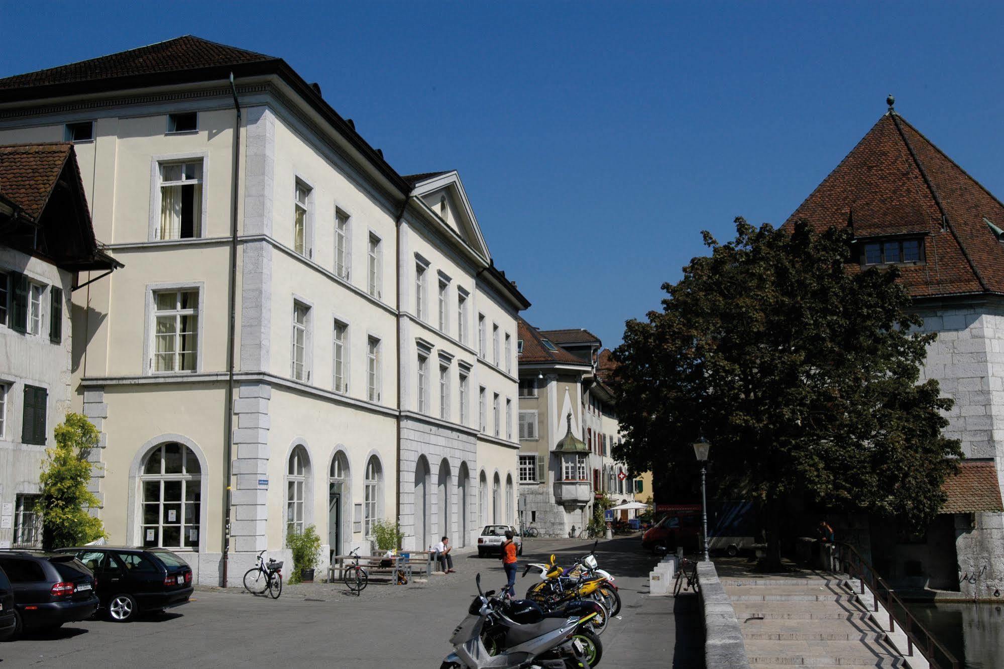 Solothurn Youth Hostel Екстер'єр фото