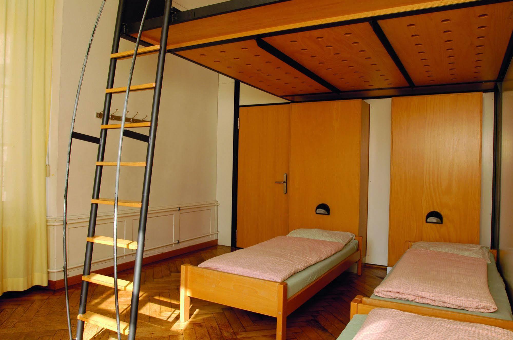 Solothurn Youth Hostel Екстер'єр фото