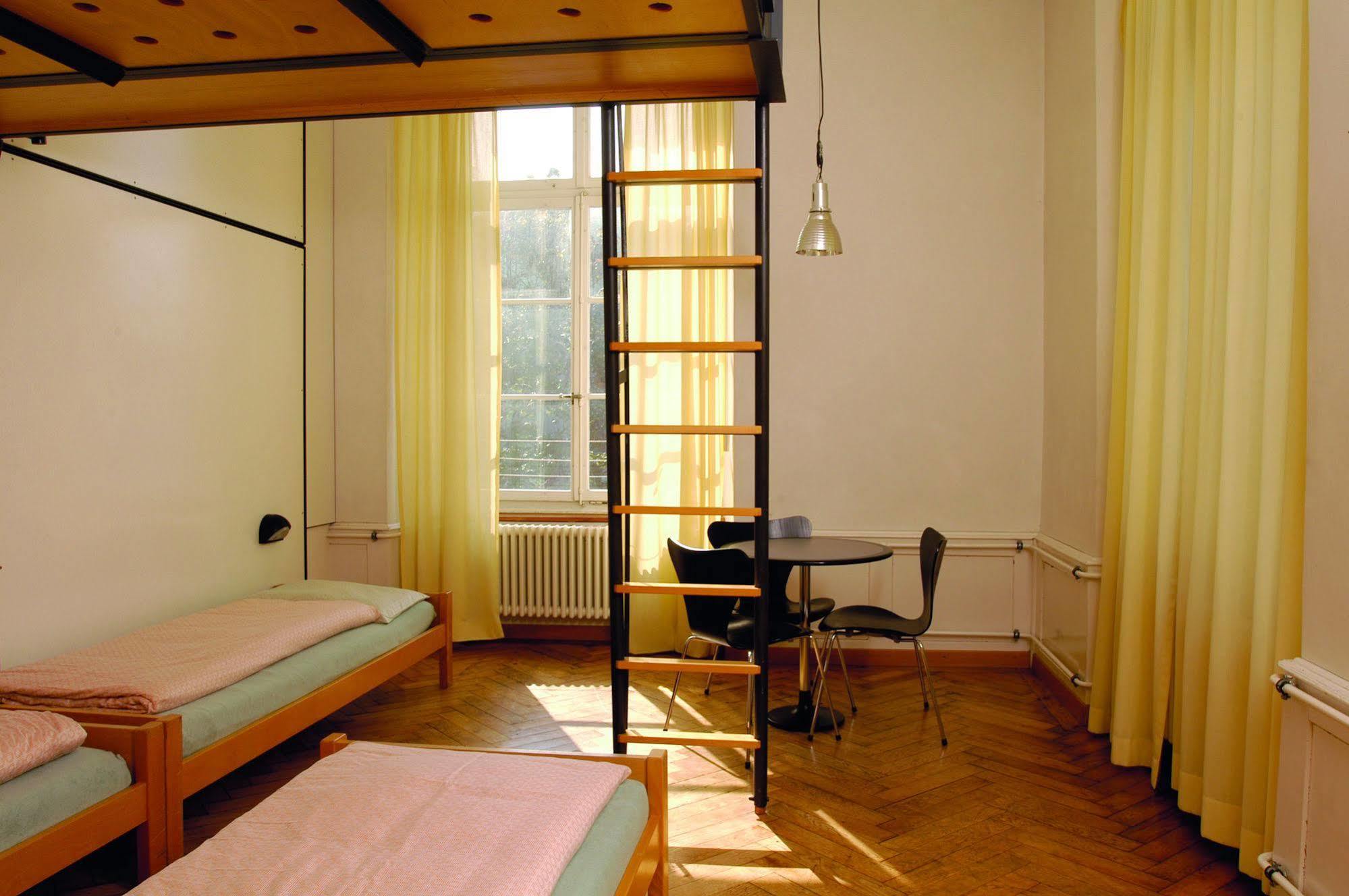 Solothurn Youth Hostel Екстер'єр фото